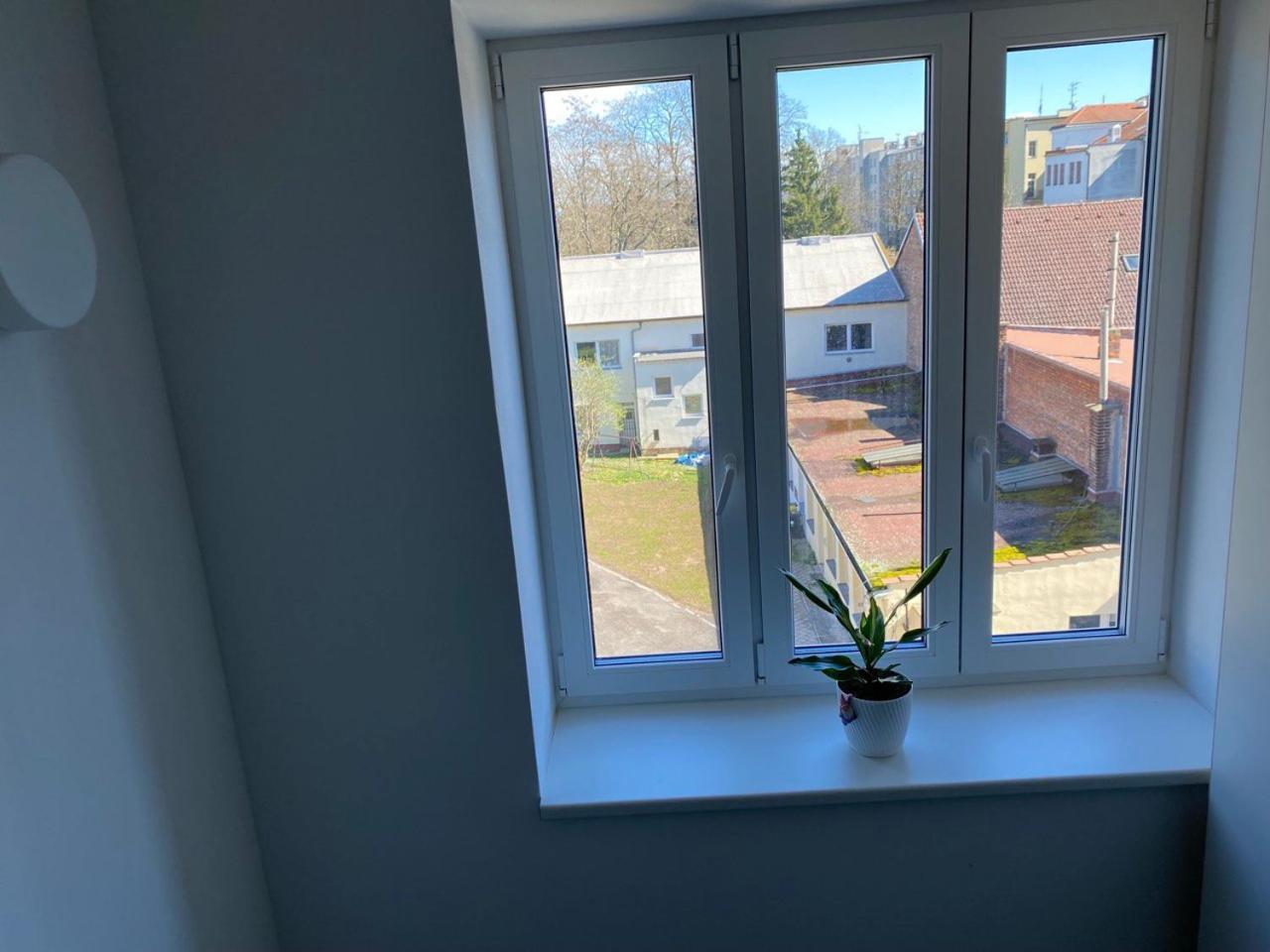 Perla Hradce Apartamento Hradec Králové Exterior foto