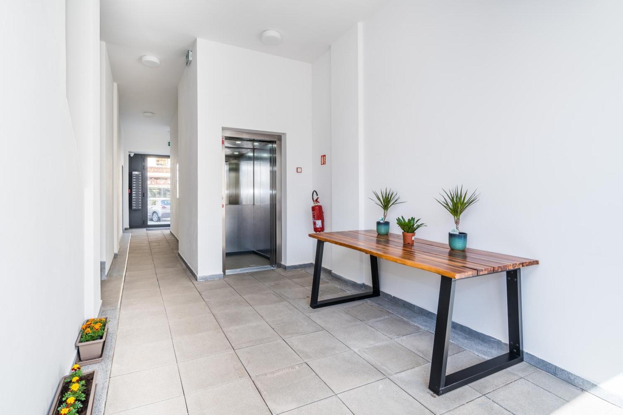 Perla Hradce Apartamento Hradec Králové Exterior foto